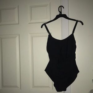 Calvin Klein Black One-piece bathing suit🖤